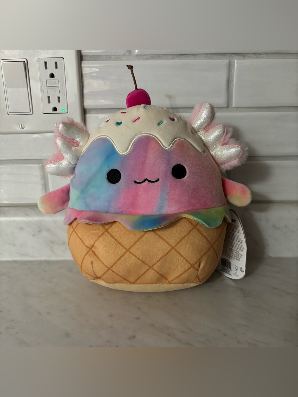 Tinley the Sundae Axolotl Squishmallow